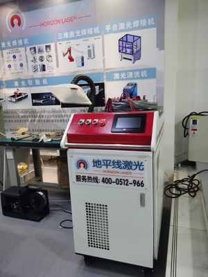 CE LED Touch Screen QBH เครื่องเชื่อมเลเซอร์ไฟเบอร์ 0.1 มม