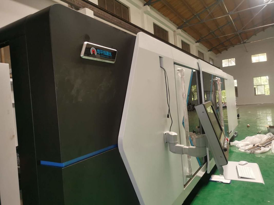IPG 20mm CNC Metal Cutting 8025 เครื่องตัดเลเซอร์สำหรับแผ่นเหล็ก