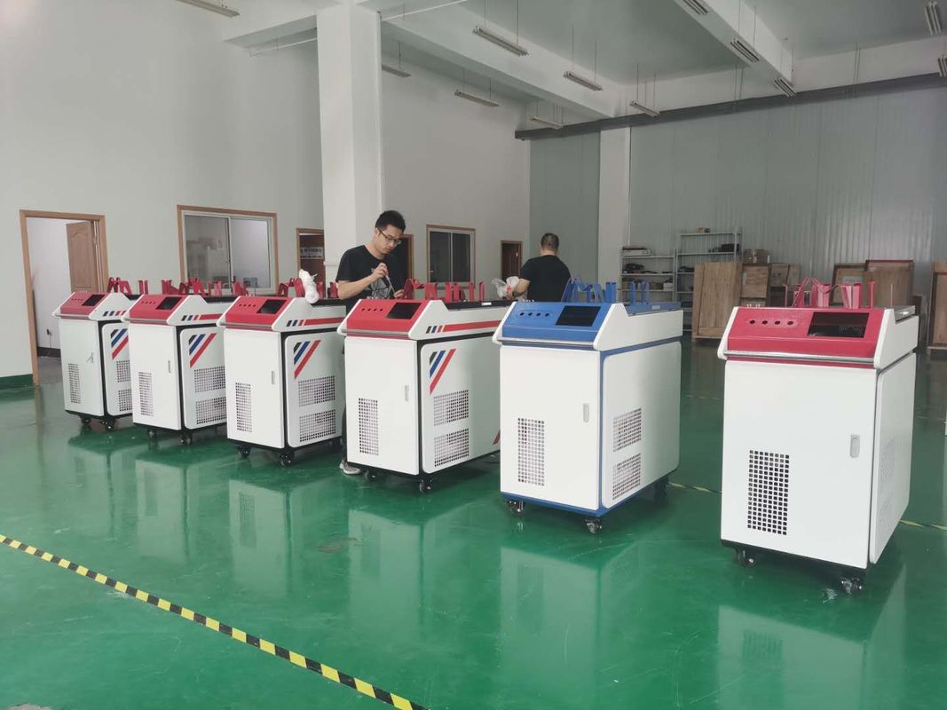 เครื่องเชื่อมอัตโนมัติสแตนเลส OEM 220V 2000W