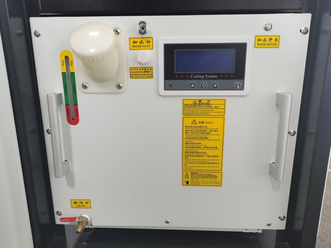 การทำงานที่ยืดหยุ่นเครื่องเชื่อมเลเซอร์มือถือ JPT 1500W 2000W สำหรับวัสดุโลหะ