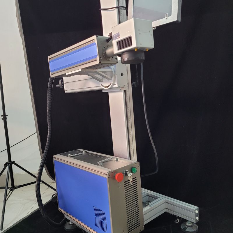 Raycus CE Fly Laser Marking Machine สำหรับท่อโลหะ