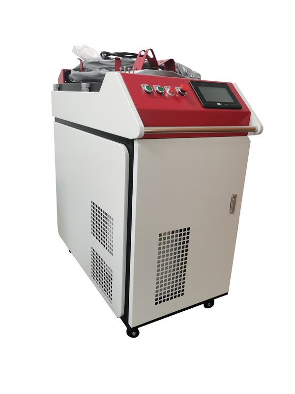 2000W CW เครื่องเชื่อมเลเซอร์แบบใช้มือถือ 1080nm Maxphotonics พร้อมผู้ส่งสายอัตโนมัติ